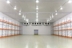 Построить склад холодильник. Особенности