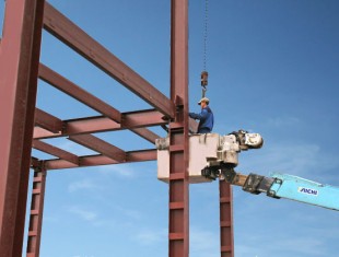 Построить теплое сооружение ЛМК и ЛСТК