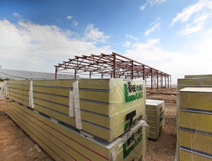 Строительство складов из сэндвич панелей
