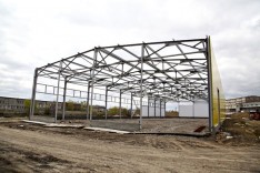 Здания из сэндвич панелей и металлокаркаса