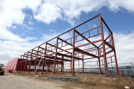 Закончен монтаж металлоконструкций на объекте "Офисно-складское здание" г.Красноярск