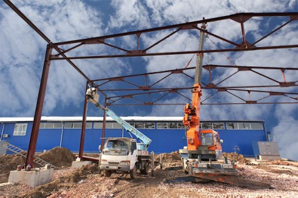 Кто осуществляет контроль и надзор за ходом строительства «под ключ»?